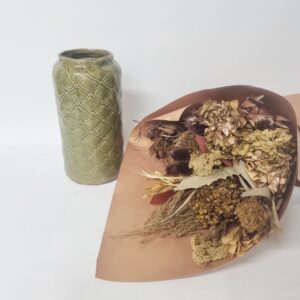 DRIED BOUQUET - With Vase